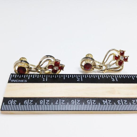 Vintage Gold & Red Rhinestone Floral Earrings, Screw Back, Mid-Century, 1 1/2 In - Picture 7 of 10